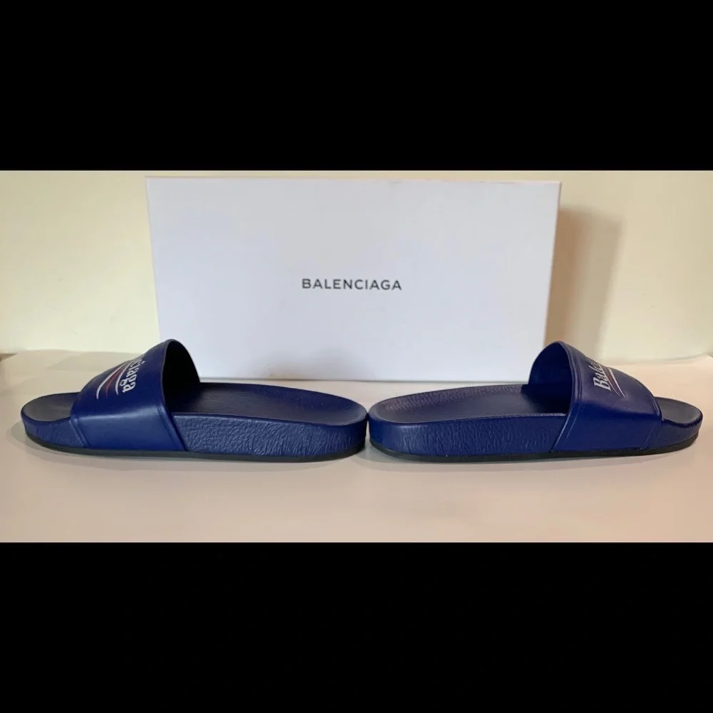 Balenciaga Womens Campaign Logo Size 5B Leather Pool Side Sildes NIB - MSRP $595 - Picture 5 of 12